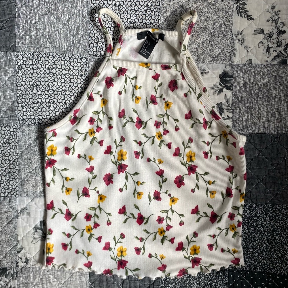soft ribbed white floral print flower pattern camisole tank top — size large